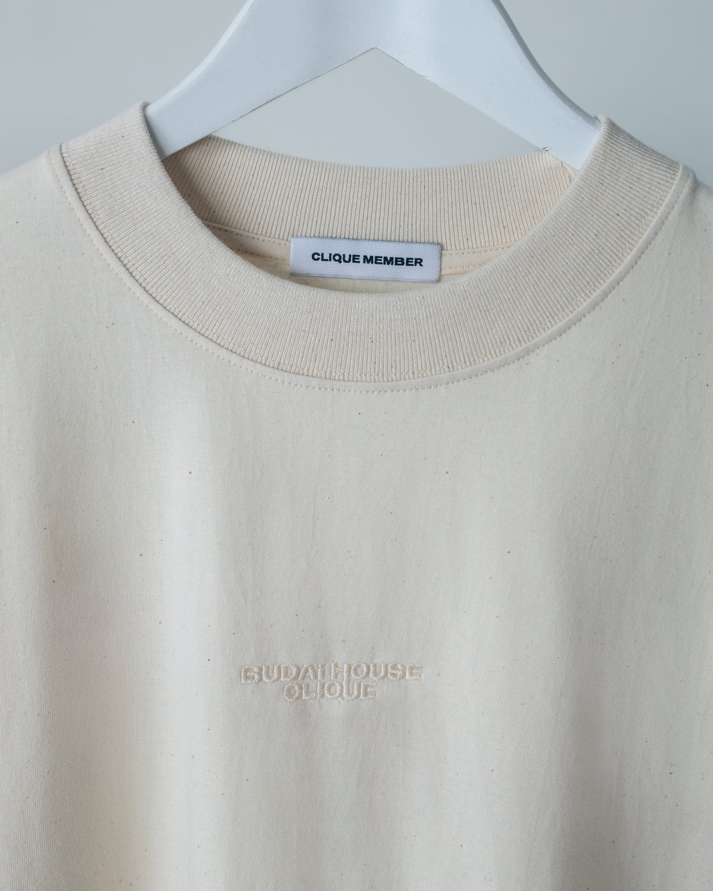 BLUE CLIQUE MEMBER TEE