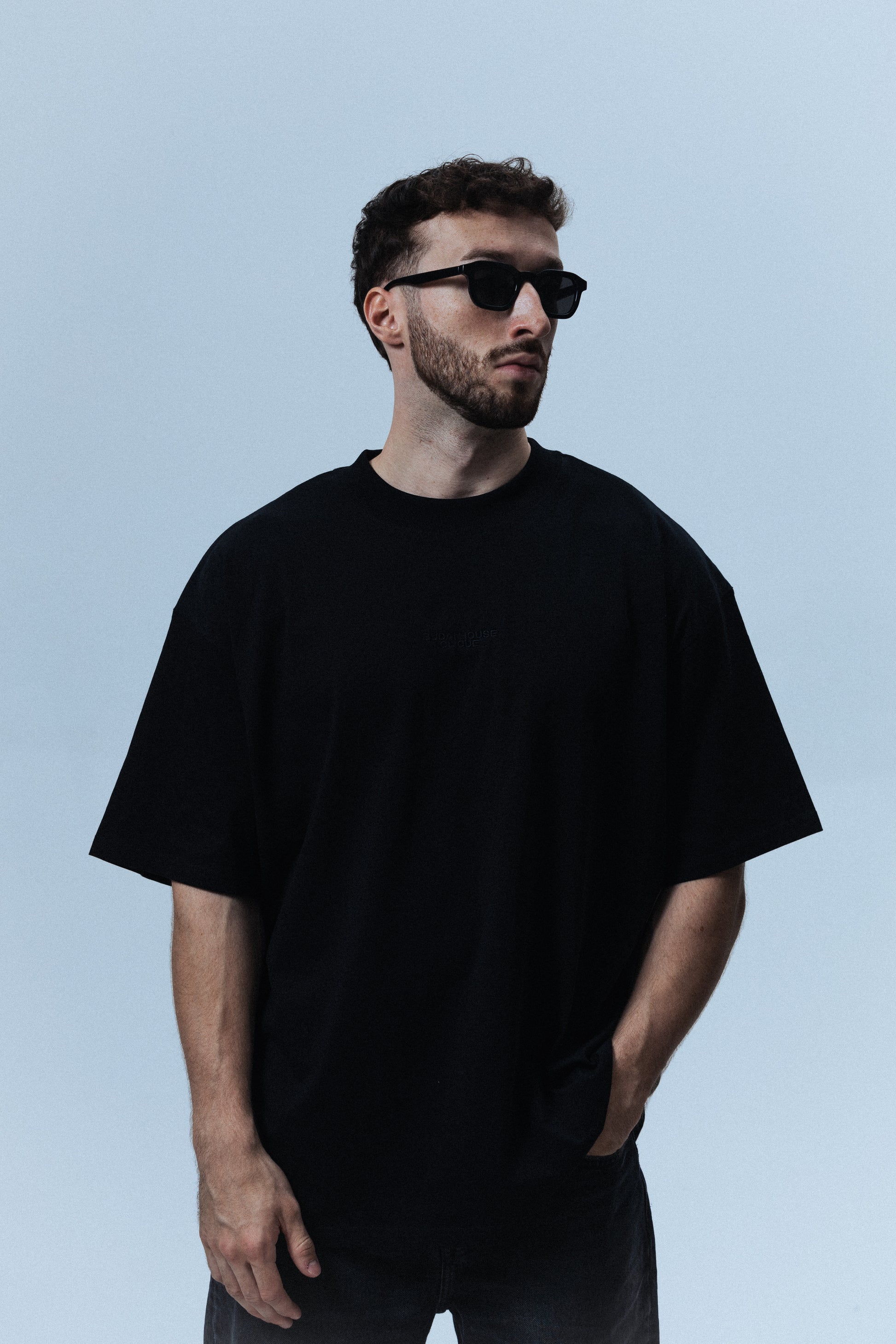 REFLECTIVE CLIQUE MEMBER TEE